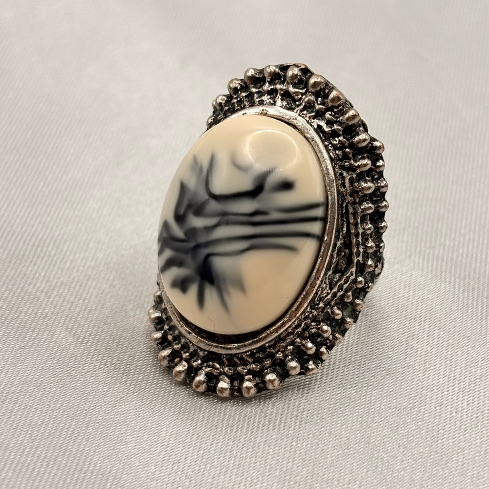 Silver-Tone Dendritic Agate Statement Ring - Picture 12 of 14